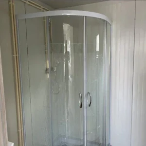 Wohncontainer, komplett ausgestattet, mit Küche, Bad, Dusche und WC